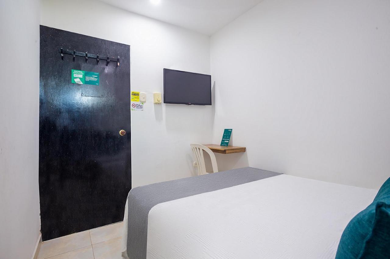 Ayenda Hotel Alejandria Montería Kültér fotó